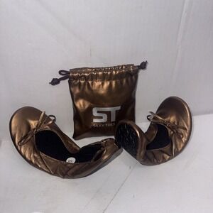 Silky Toes ST Ballet Style Slip on Portable Travel Foldable Shoes Size Small New